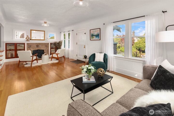 Property Photo: 7705 23rd Avenue NW WA 98117