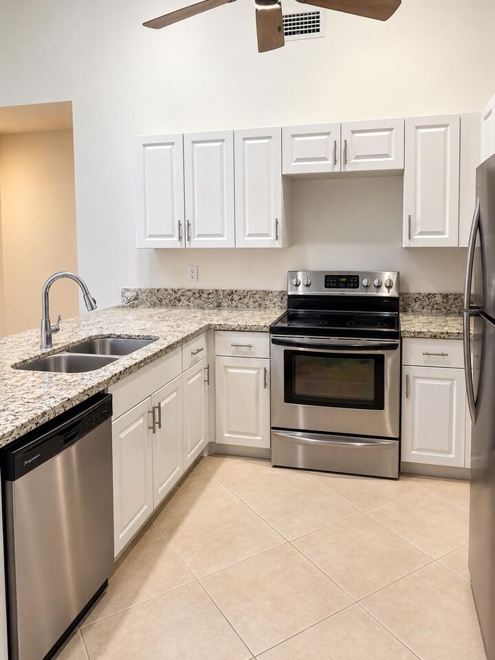 Property Photo:  283 Springdale Circle 28C  FL 33461 