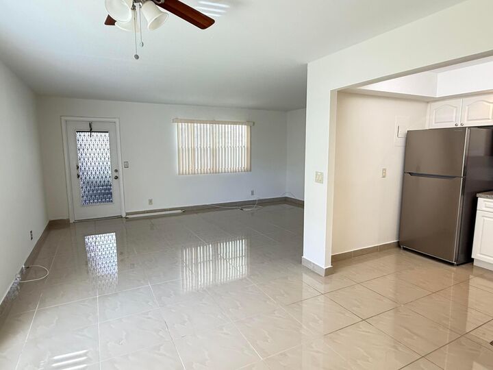 Property Photo: 490 Monaco K FL 33446