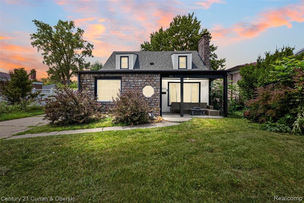 Property Photo:  6521 Berwyn Street  MI 48127 