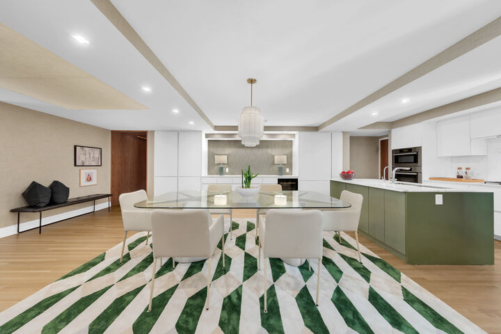 Property Photo: 737 Park Avenue 5G NY 10021