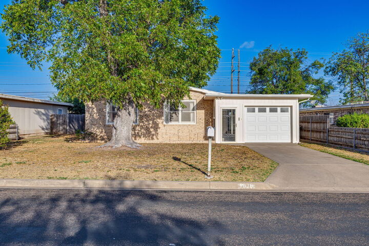 Property Photo: 2936 Field Street TX 76901