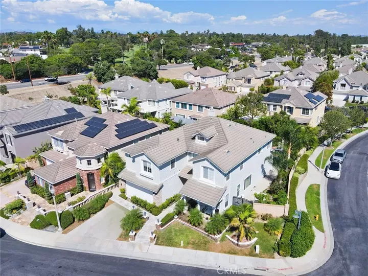 Property Photo:  2 Laketrail  CA 90621 