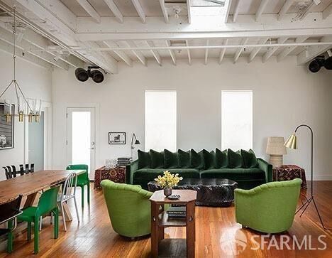 Property Photo:  1 Enterprise Street  CA 94110 