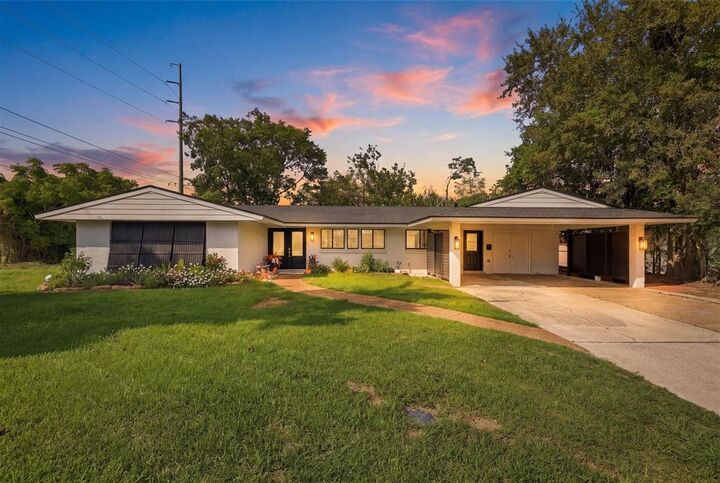Property Photo: 740 W Claude Street W LA 70605