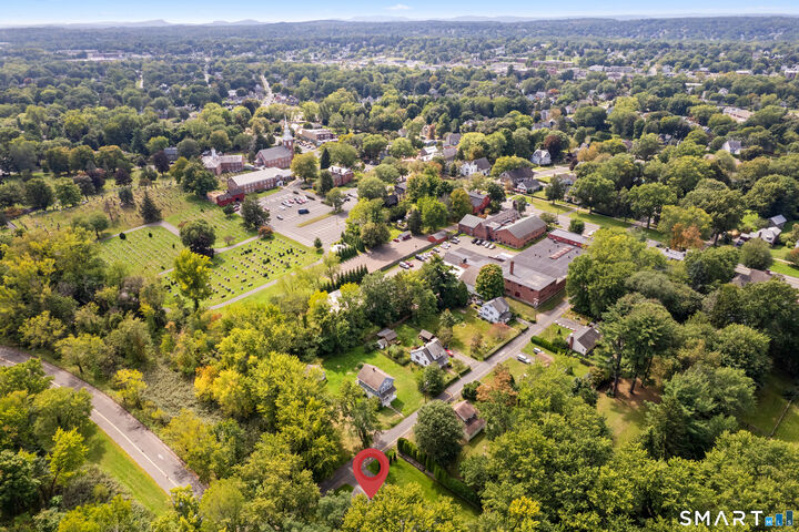 Property Photo:  55 Hart Street  CT 06109 