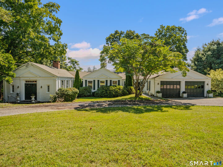 Property Photo:  27 Prospect Street  CT 06426 