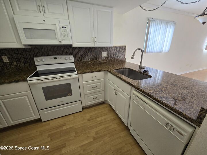 Property Photo:  505 Landings Way  FL 32952 