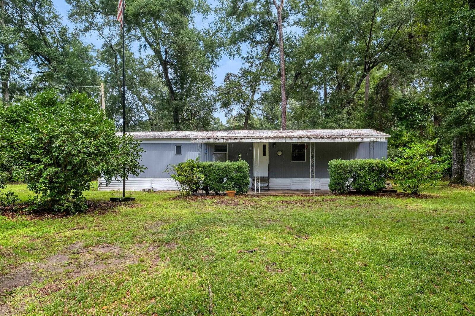 Property Photo:  5895 Deer Park Circle  FL 32311 
