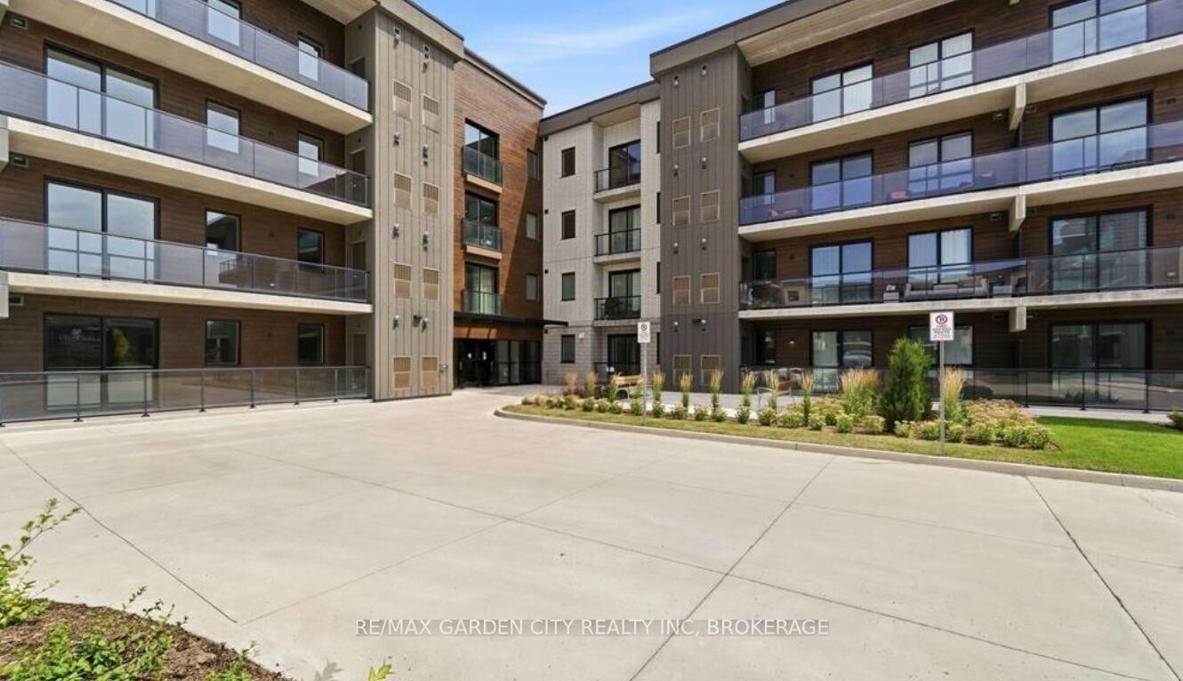 Property Photo:  7549B Kalar Road 213  ON L2H 0X2 