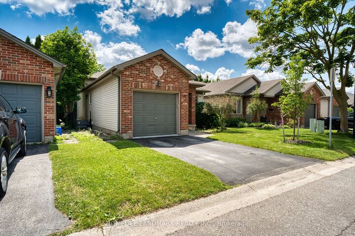 Property Photo: 59 Pennybrook Crescent 36 ON N5X 4C3