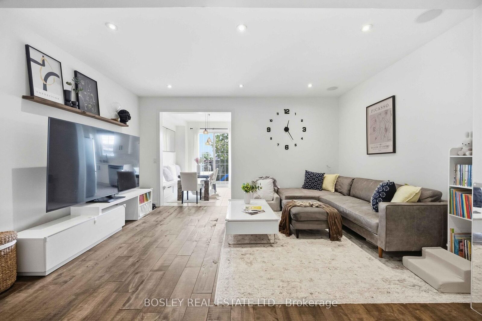 Property Photo:  39 Alexie Way  ON L4H 3V3 