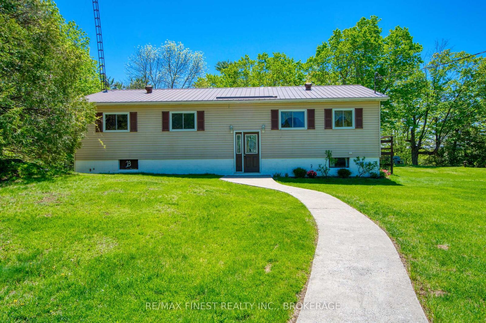 Property Photo:  1182 Clement Road  ON K0H 2P0 