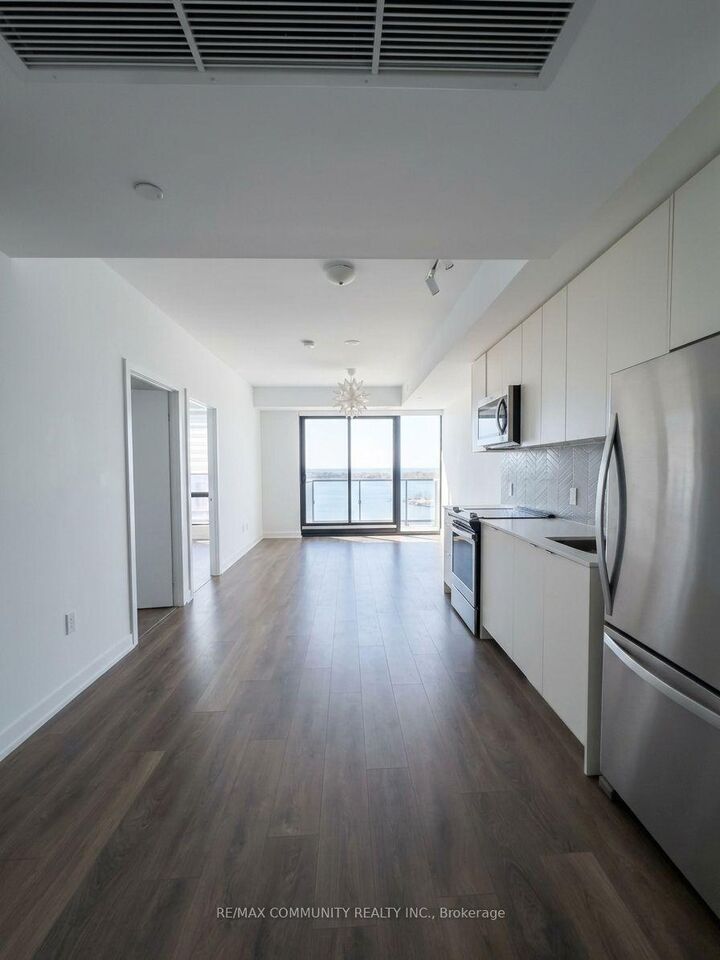 Property Photo:  1604 Charles Street #312 B  ON L1N 1B9 