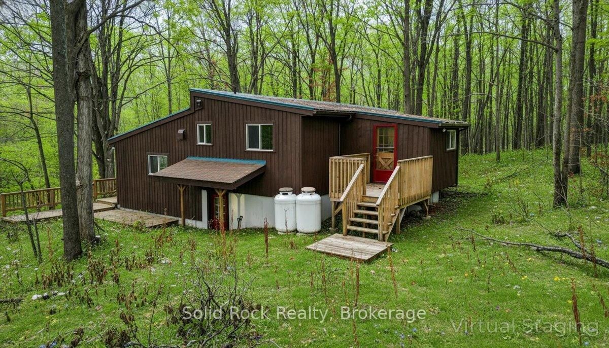 Property Photo: 132 Beaver Creek Road ON K0K 2M0