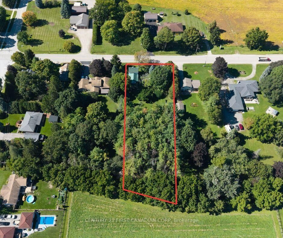 Property Photo:  484768 Sweaburg Road  ON N4S 7V6 