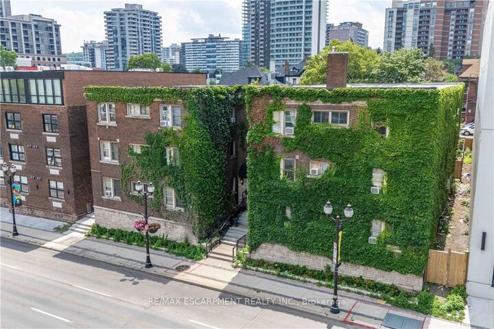 Property Photo:  285 King Street W 4  ON L8P 1B2 