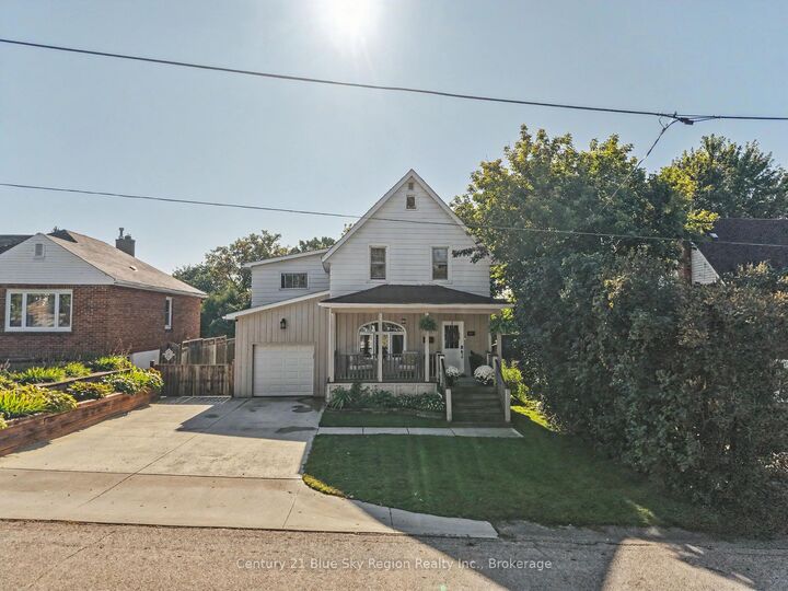 Property Photo: 633 Bell Street ON P1B 4J7