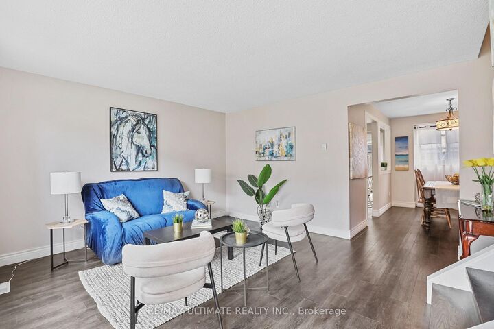 Property Photo:  1230 Radom Street 25  ON L1W 3B8 