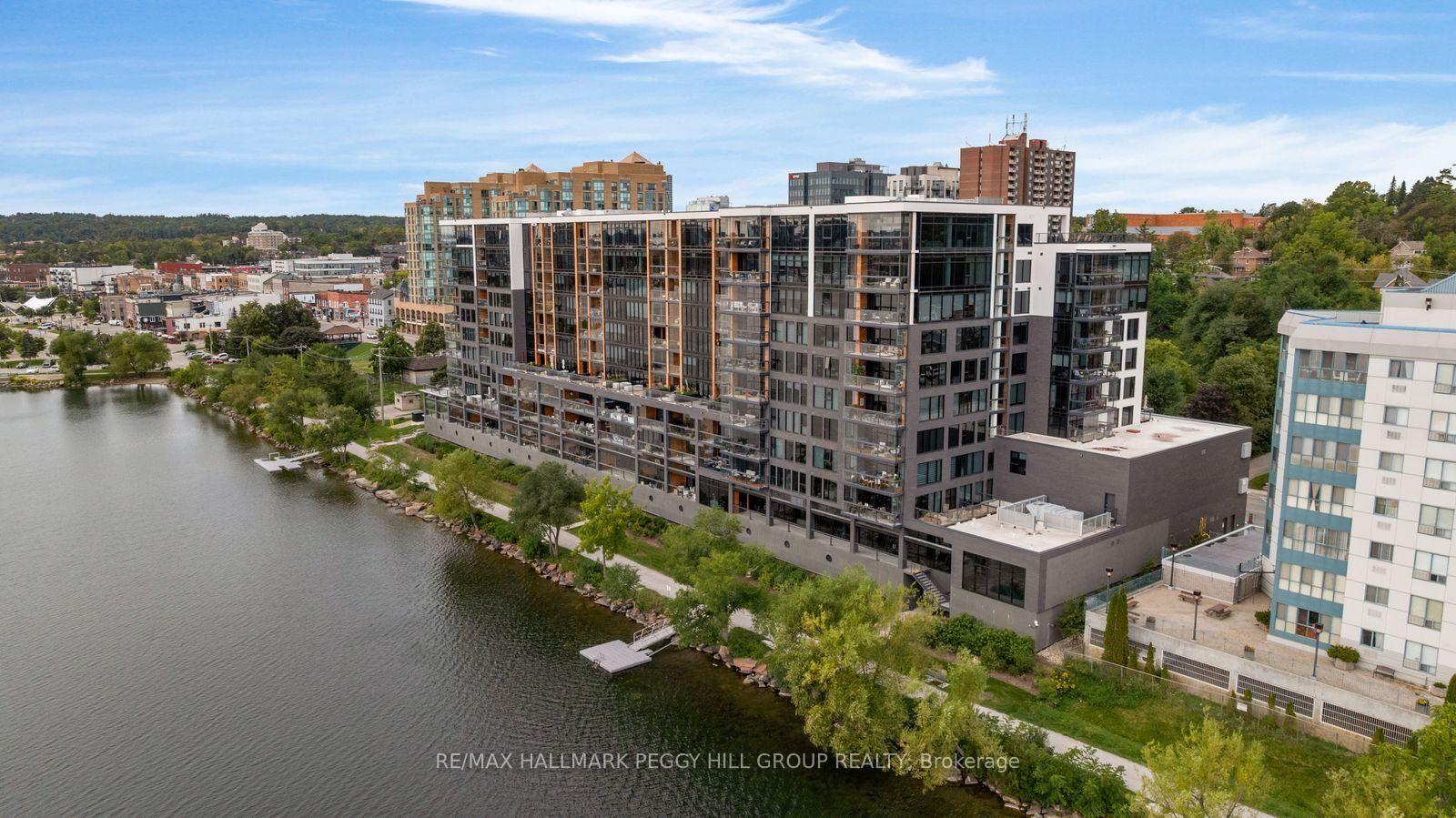 Property Photo:  185 Dunlop Street E 305  ON L4M 0L7 