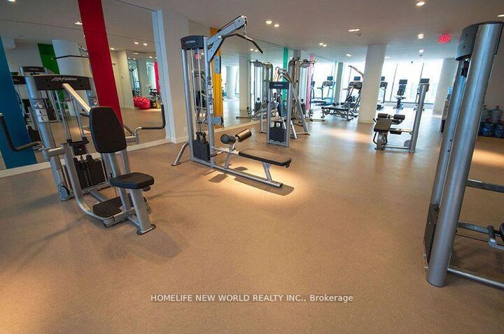 Property Photo:  832 Bay Street 1302  ON M5S 1Z6 