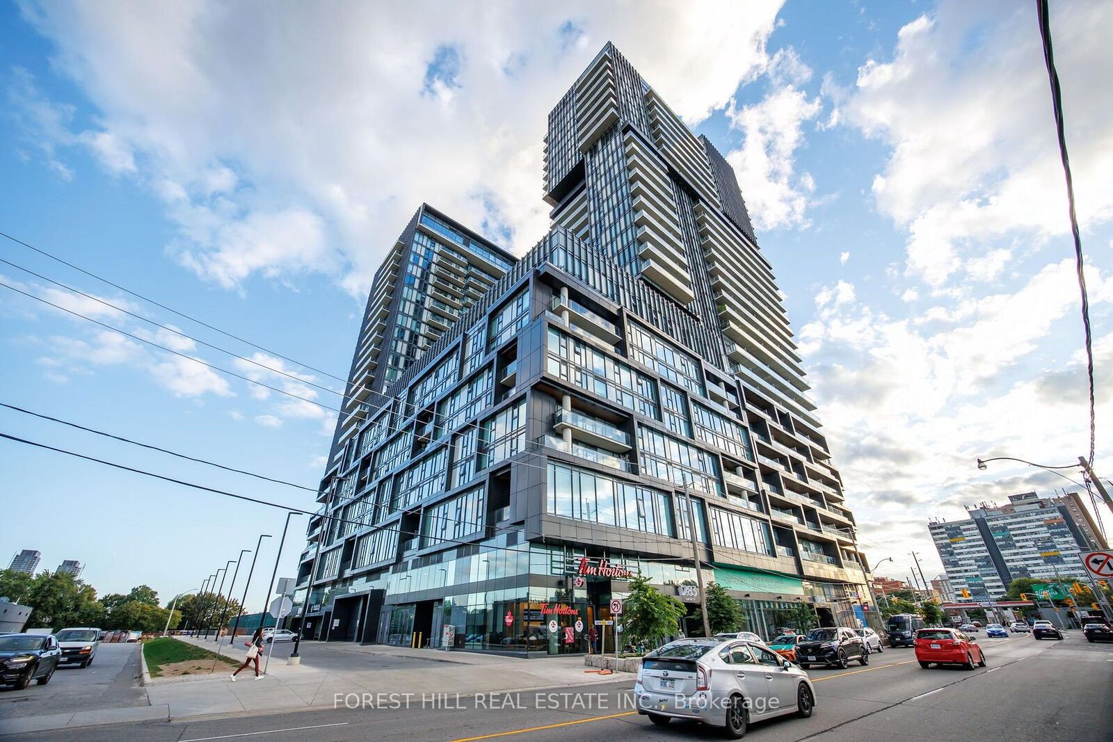 Property Photo:  1285 Dupont Street 2809  ON M6H 0E3 