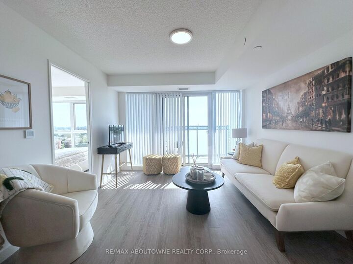 Property Photo:  375 South Street 502  ON N6B 0A5 