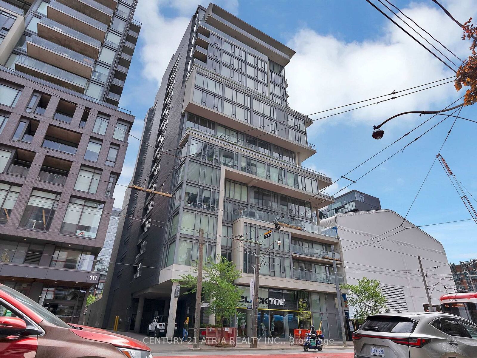 Property Photo:  95 Bathurst Street 318  ON M5V 0M9 