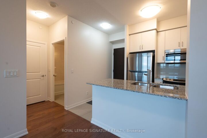 Property Photo:  215 Sherway Gardens Road 409  ON M9C 0A4 