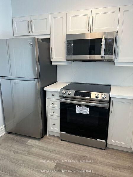 Property Photo:  3231 Eglinton Avenue E 701B  ON M1J 3N5 