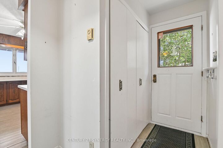 Property Photo: 3056 Black Bay Lane ON K7V 3Z8