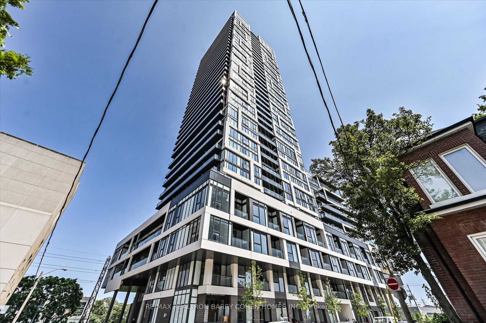 Property Photo:  5 Defries Street 1118  ON M5A 0W7 