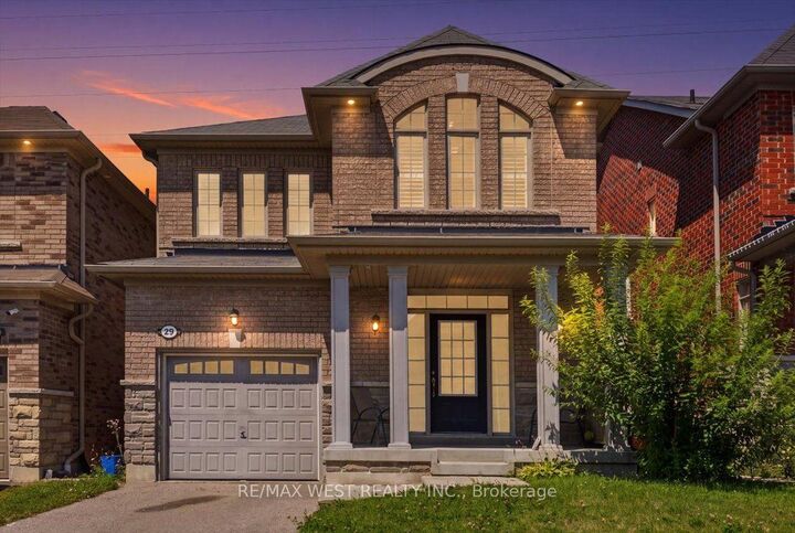Property Photo:  29 Stockell Crescent  ON L1T 0M4 