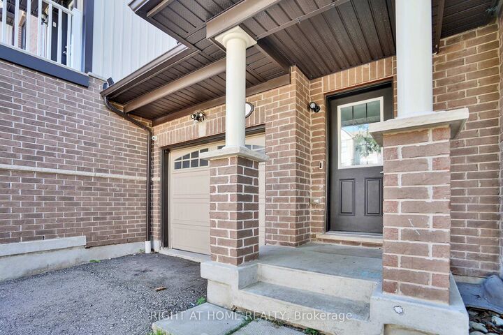 Property Photo: 701 Homer Watson Boulevard 45 ON N2C 0B5