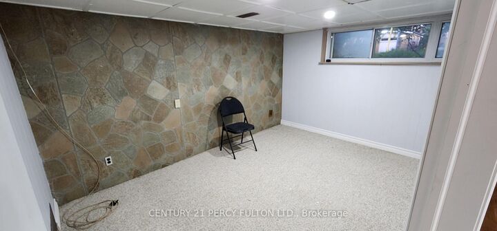 Property Photo:  86 Nelson Street Basement  ON M1J 2V8 