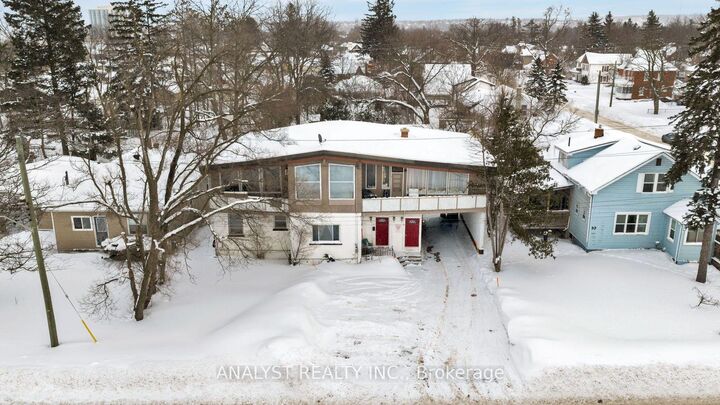 Property Photo:  37 Donald Street  ON L4N 1E4 