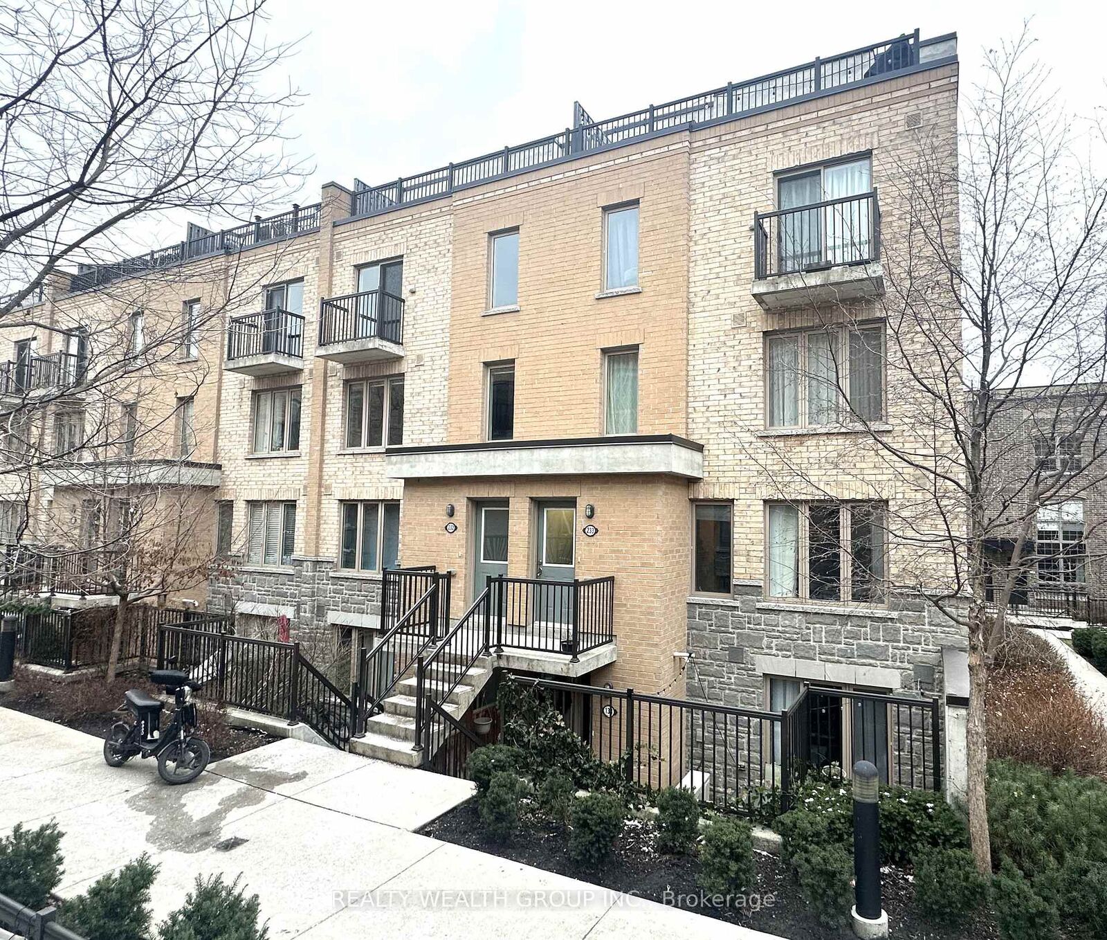 Property Photo:  11 Foundry Avenue 232  ON M6H 0B7 