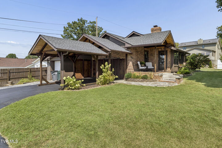 Property Photo:  3524 Pinewood Place  TN 37664 