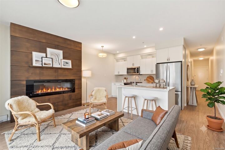 Property Photo:  91 Chapel St #310  BC V9R 0J3 