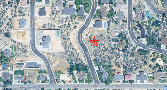 Property Photo: 207 S Columbia Way 19 UT 84720
