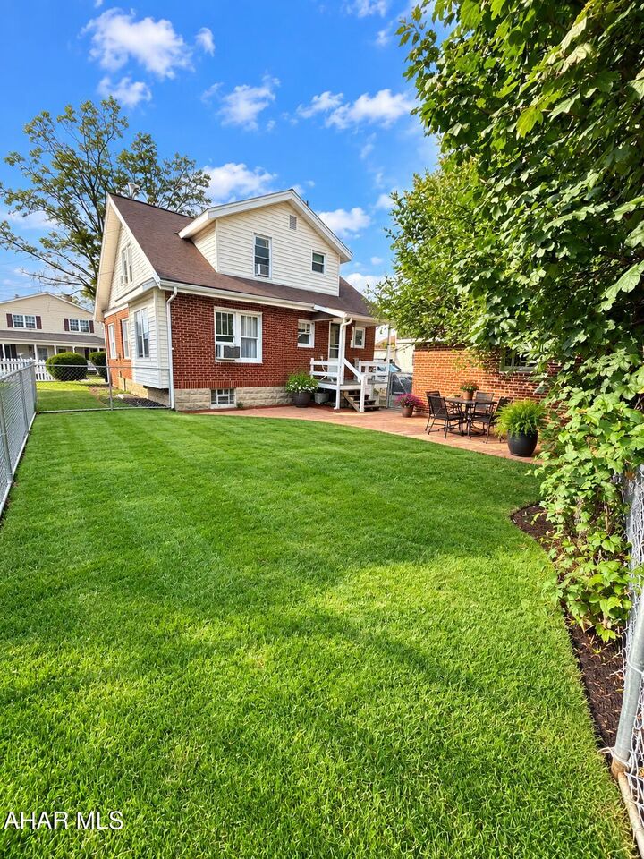Property Photo: 2215 1st Avenue PA 16602