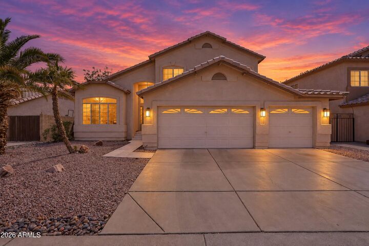 Property Photo: 4811 W Taro Drive AZ 85308