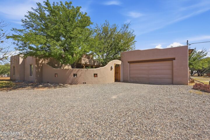 Property Photo: 10425 E Willow Drive AZ 86325