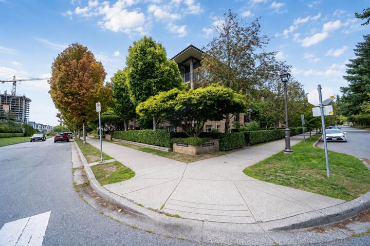 Property Photo:  2388 Western Parkway 214  BC V6T 2K4 