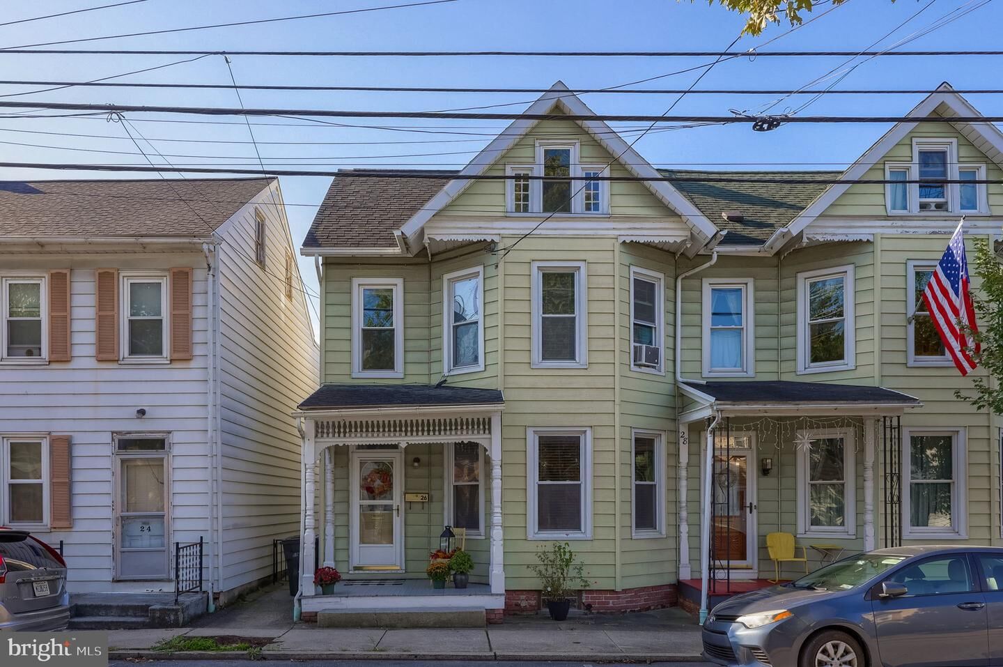 Property Photo:  26 W Orange Street  PA 17543 