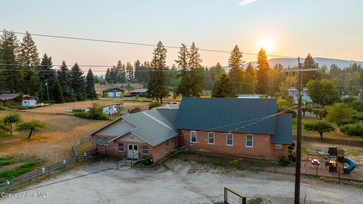 Property Photo: 1024 S Sagle Rd ID 83860