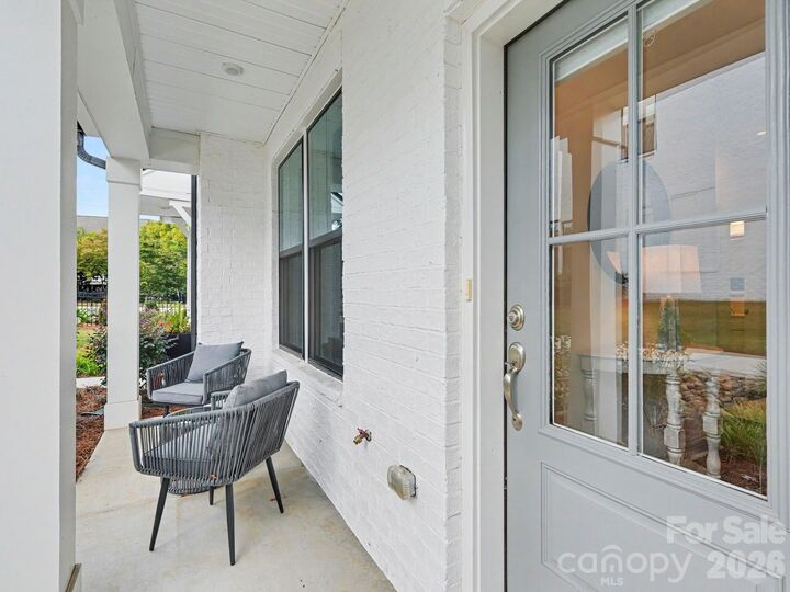 Property Photo: 2110 Magnolia Blossom Way NC 28211