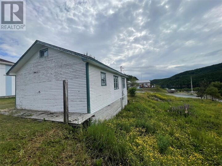 Property Photo:  167 Fault Drive  NL A0G 1X0 