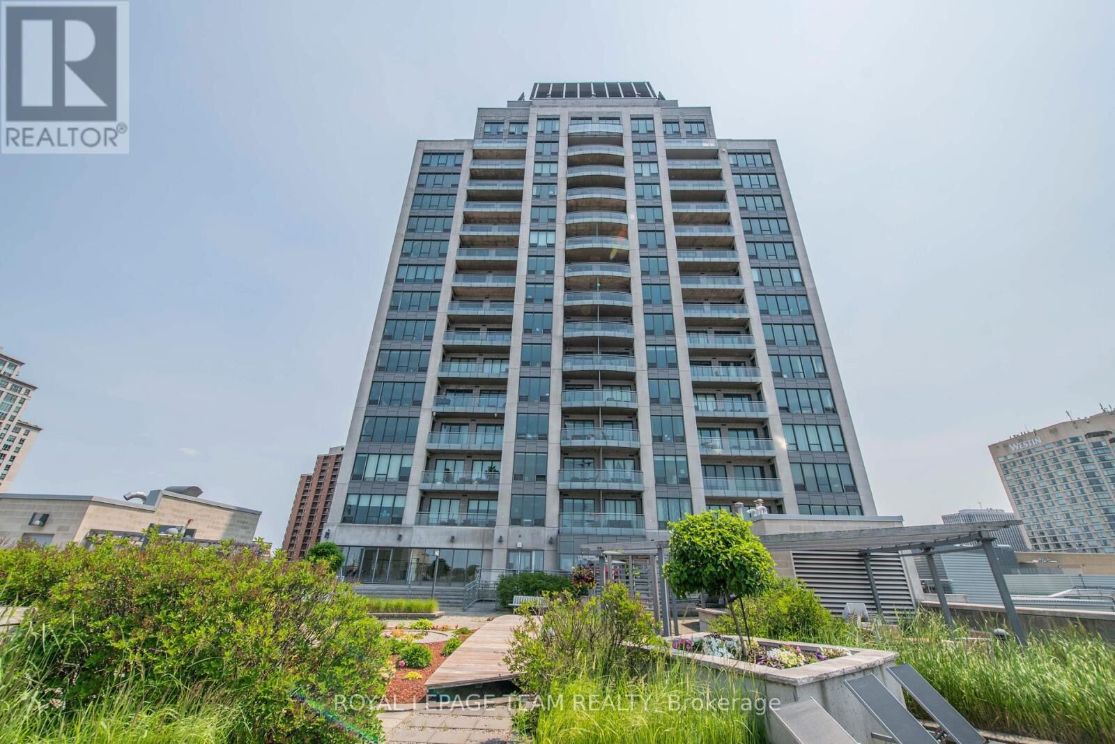 Property Photo:  90 George Street 1307  ON K1N 0A8 