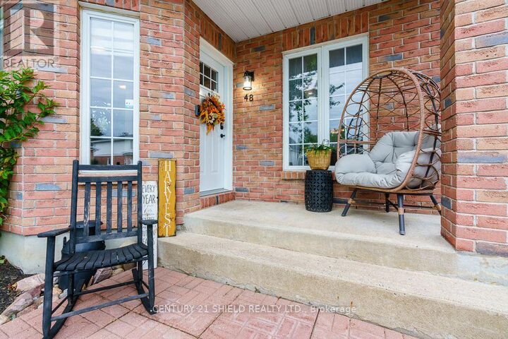 Property Photo:  48 Barnhart Drive  ON K0C 1P0 